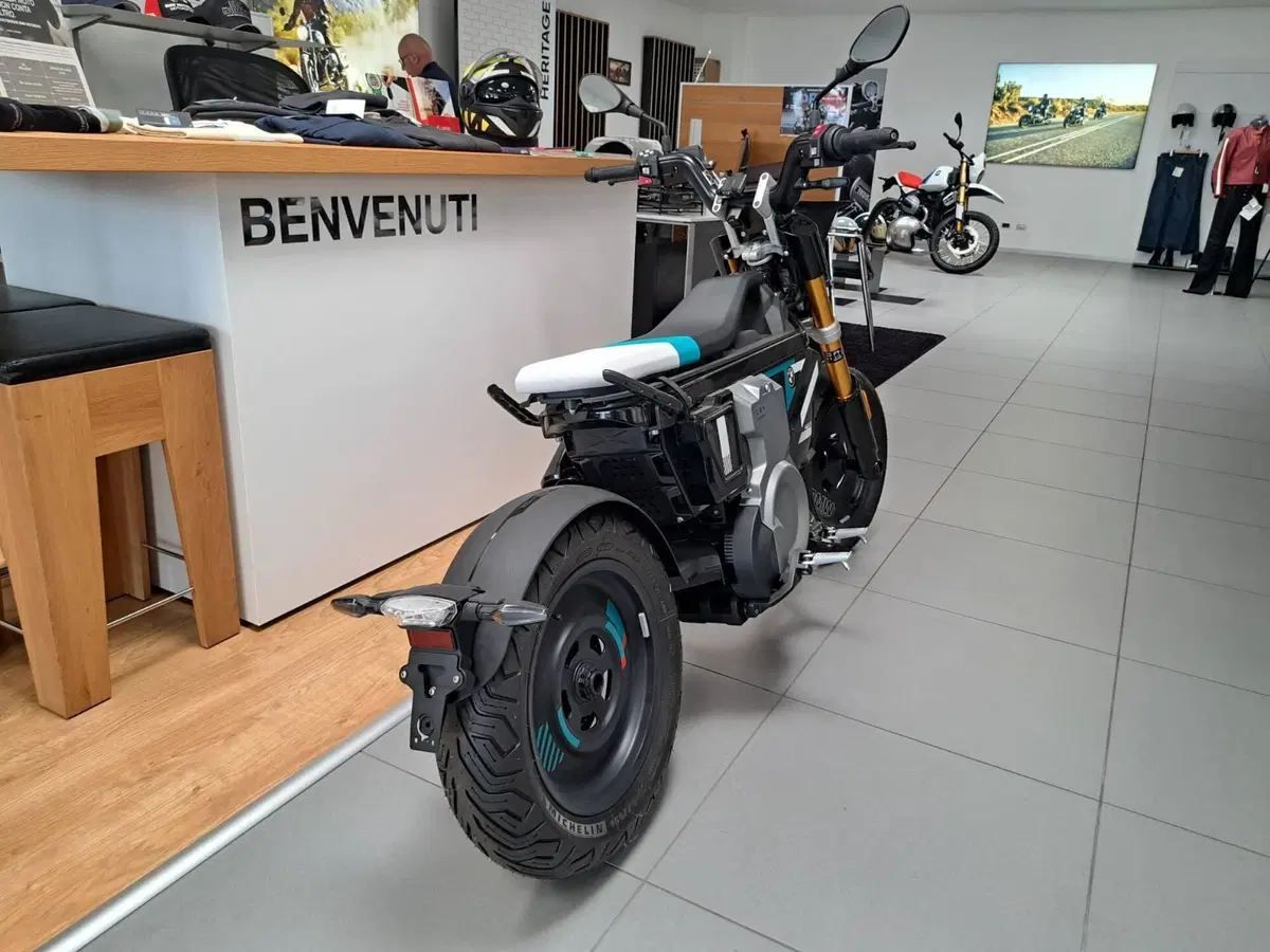 Bmw CE 02 AM (2024 - 26) (3)