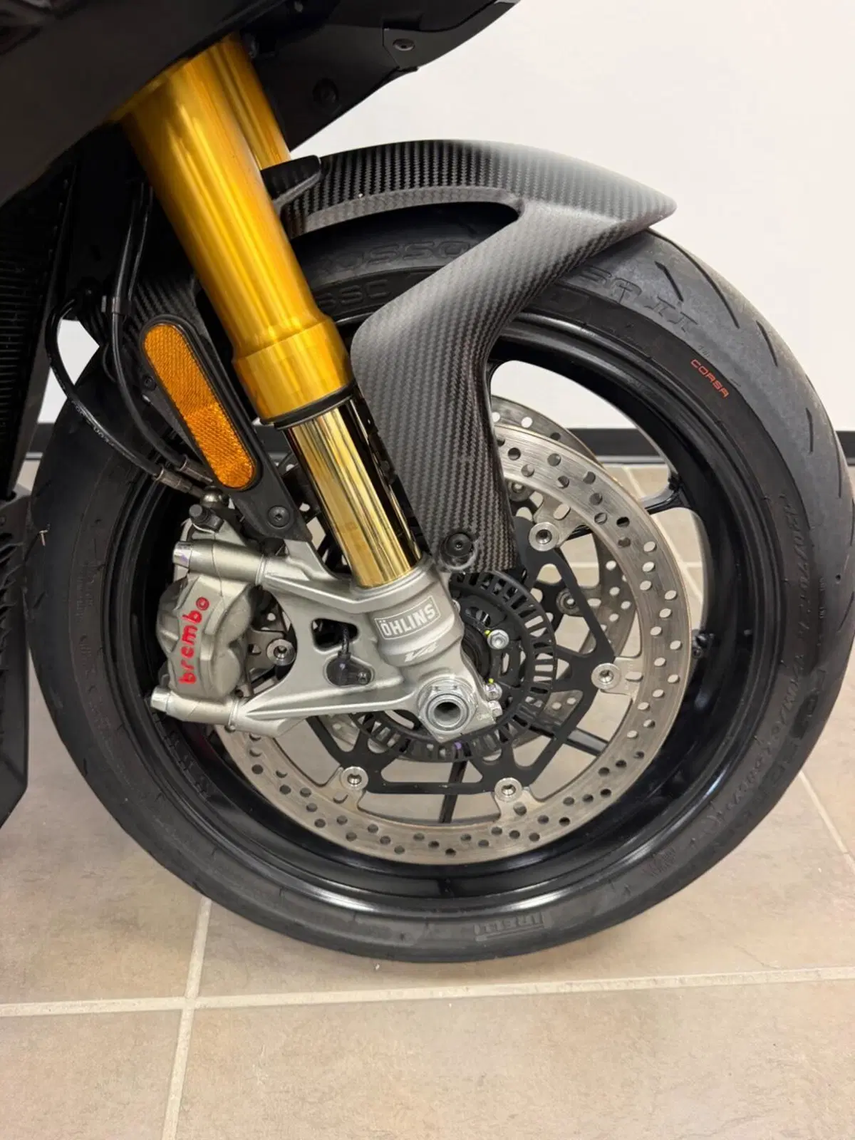 Aprilia Tuono V4 Factory SE-09 SBK (2024) (8)