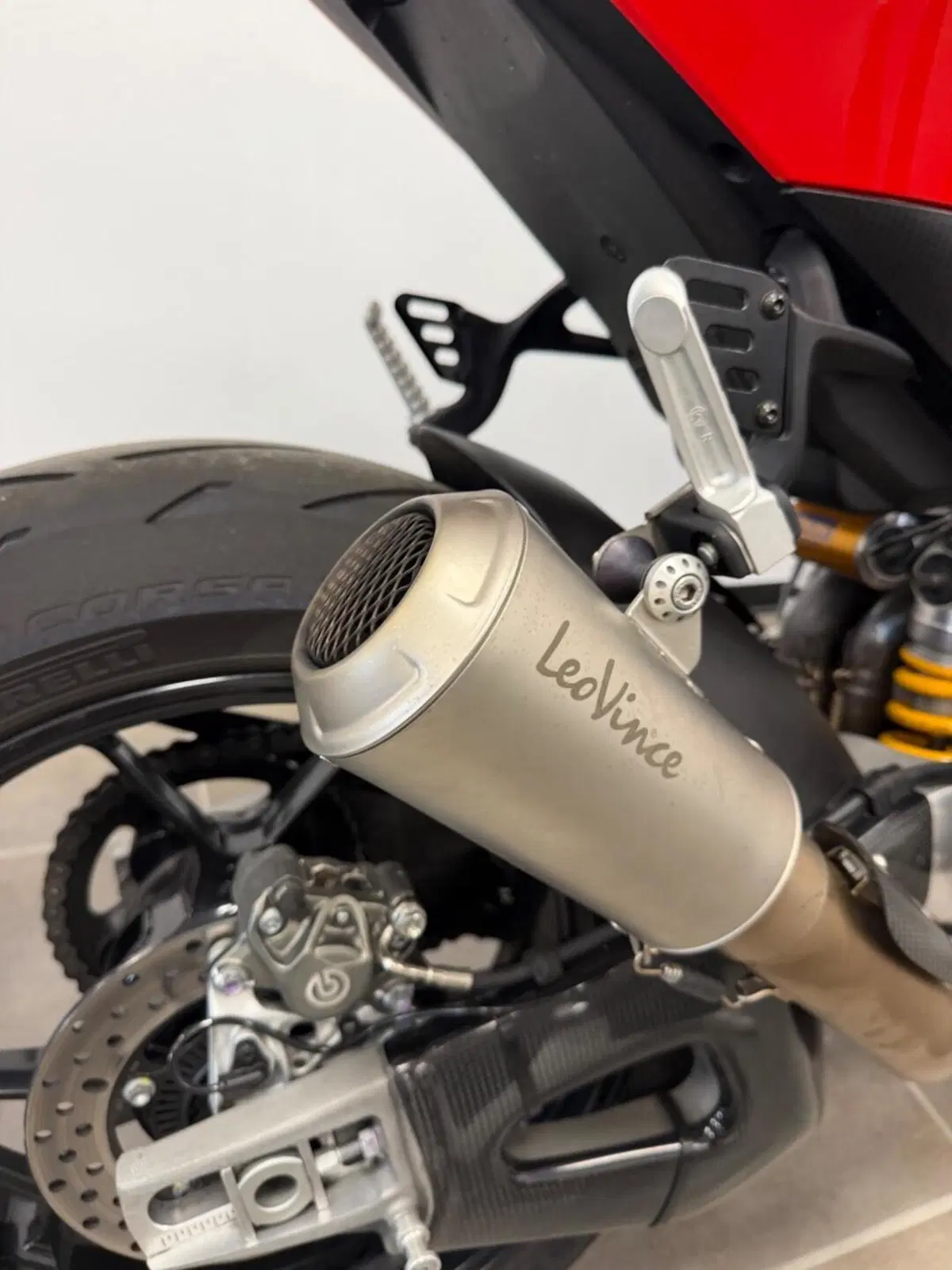 Aprilia Tuono V4 Factory SE-09 SBK (2024) (11)