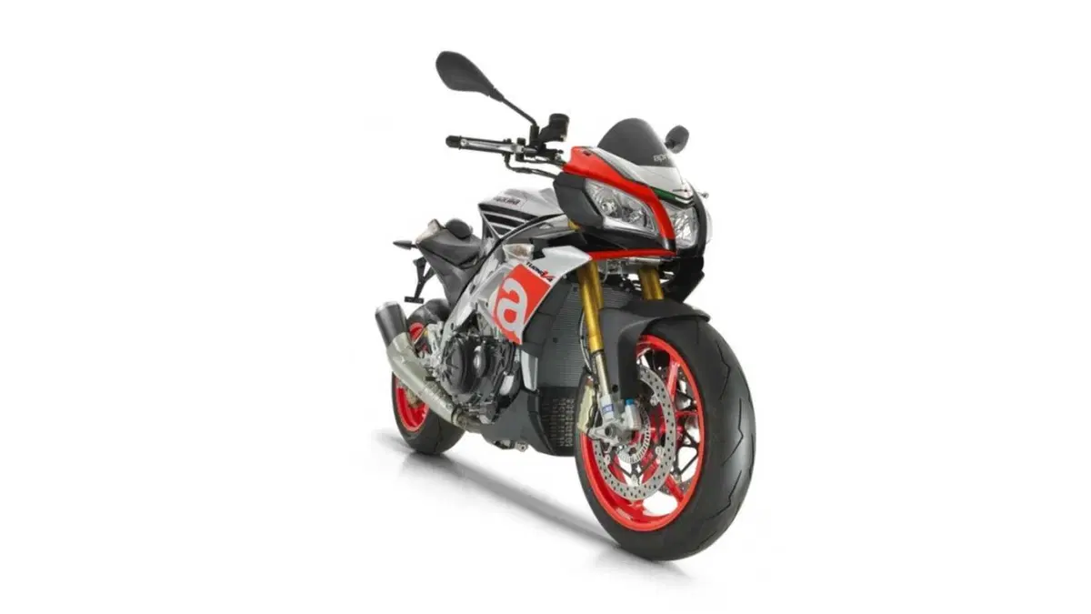 Aprilia Tuono V4 Tuono V4 Factory (2015 - 17) (6)