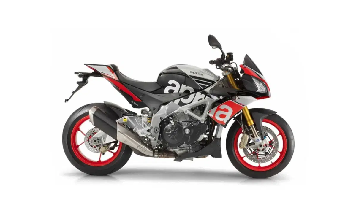 Aprilia Tuono V4 Tuono V4 Factory (2015 - 17) (2)
