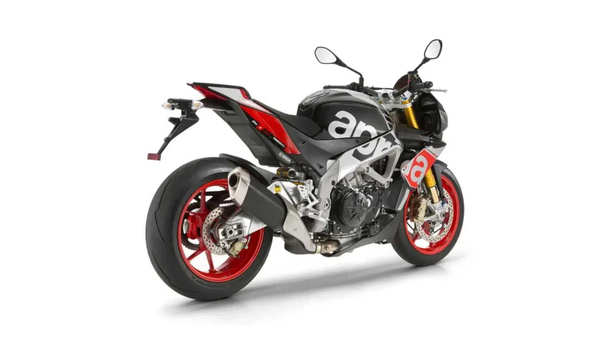 Aprilia Tuono V4 Tuono V4 Factory (2015 - 17) (3)