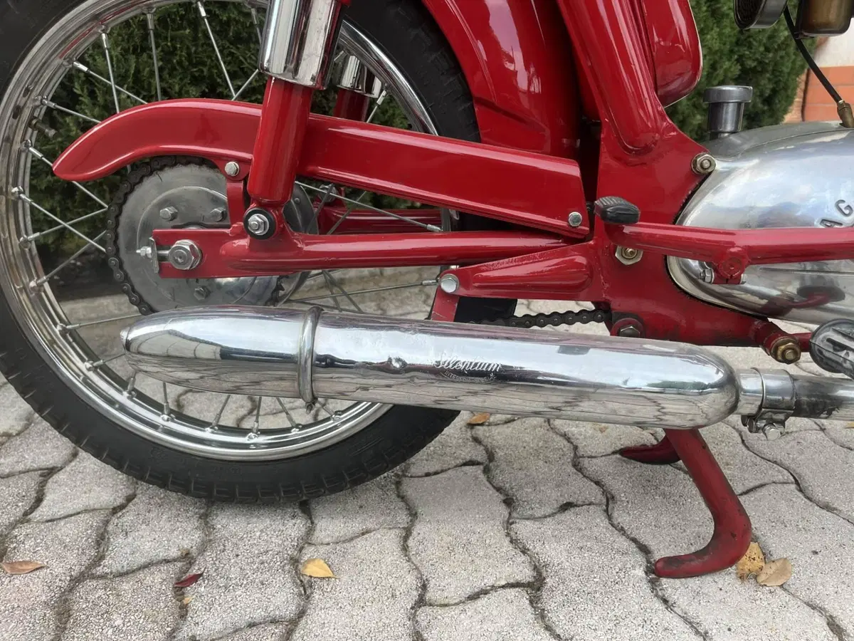 Aprilia MV AGUSTA (8)