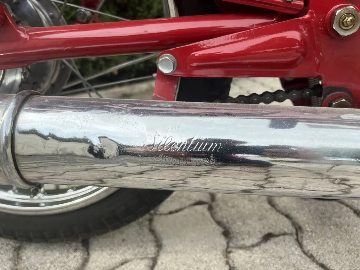 Aprilia MV AGUSTA (9)