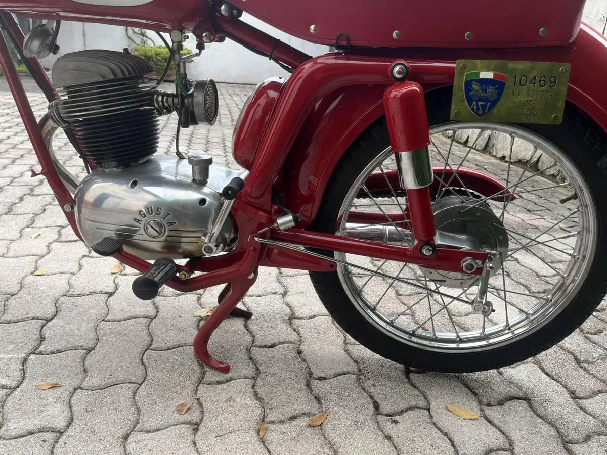 Aprilia MV AGUSTA (14)
