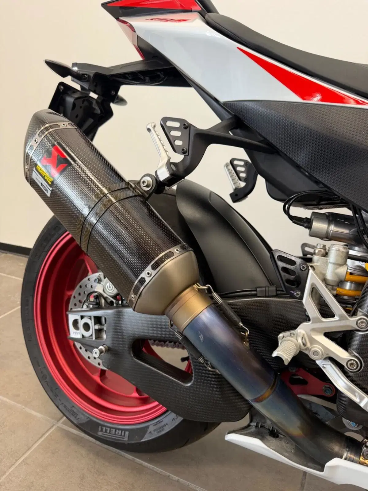Aprilia RSV4 1100 Factory Speed White (2023 - 24) (12)