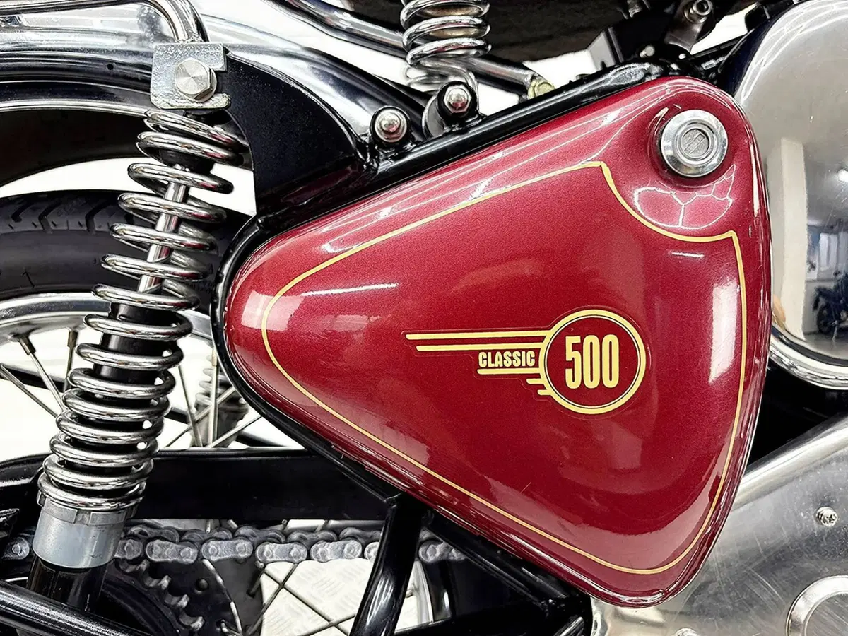 Royal Enfield Bullet 500 Ultraclassic (2011 - 13) (17)