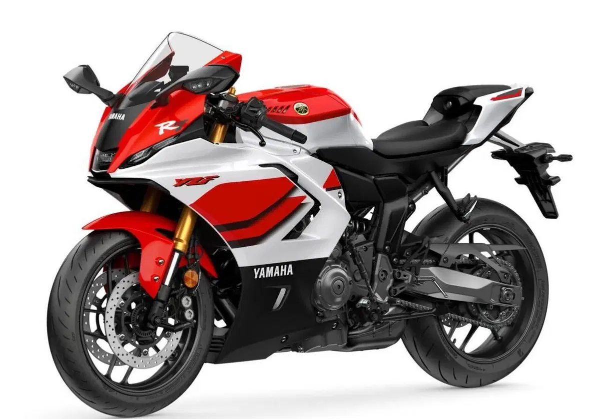 Yamaha YZF R7 70th (2026) (4)
