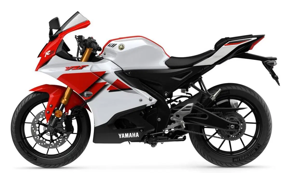 Yamaha YZF R125 70th (2026) (3)
