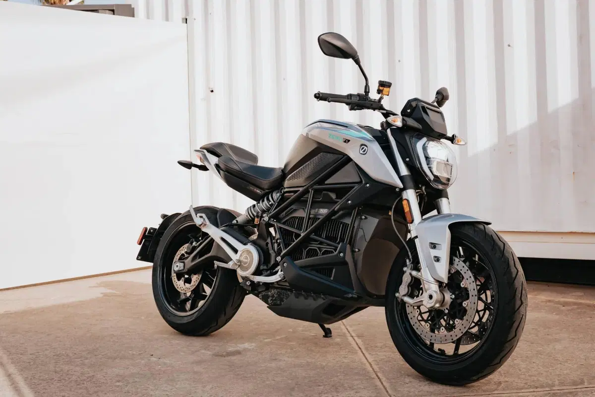 Zero S (2015 - 23) (2)