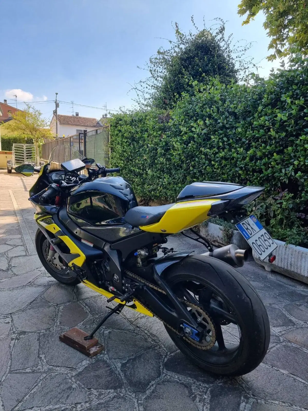 Suzuki GSX-R1000 (2005 - 06) (4)