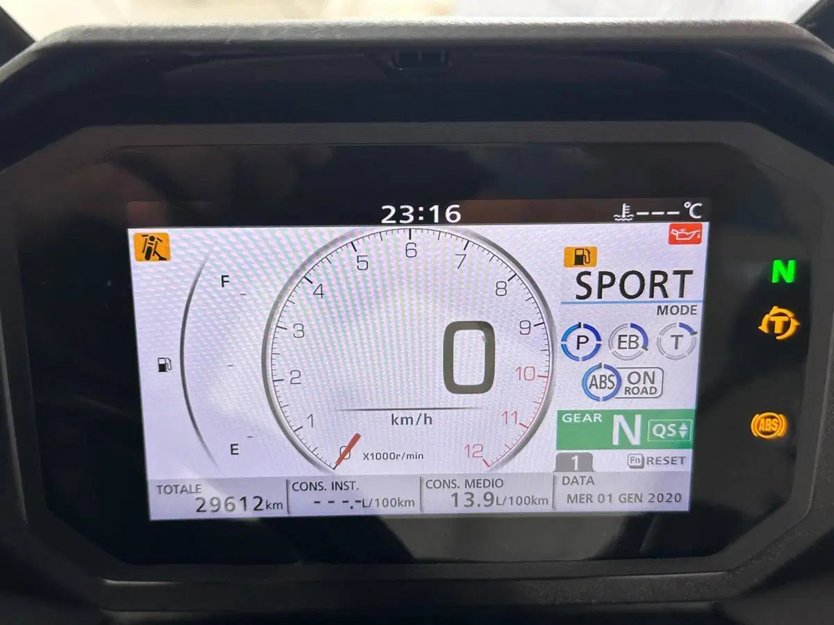 Honda Transalp XL750 (2023 - 24) (5)