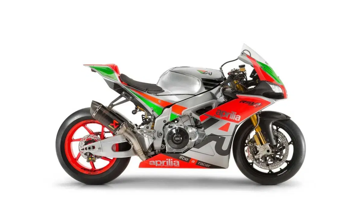 Aprilia RSV4 RSV4 R-FW (2016) (2)