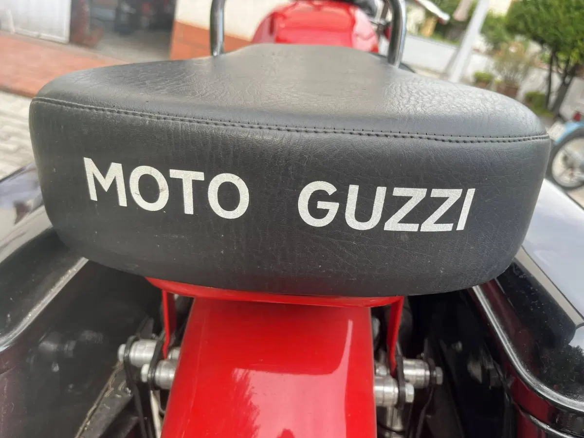 Moto Guzzi FALCONE NF (11)