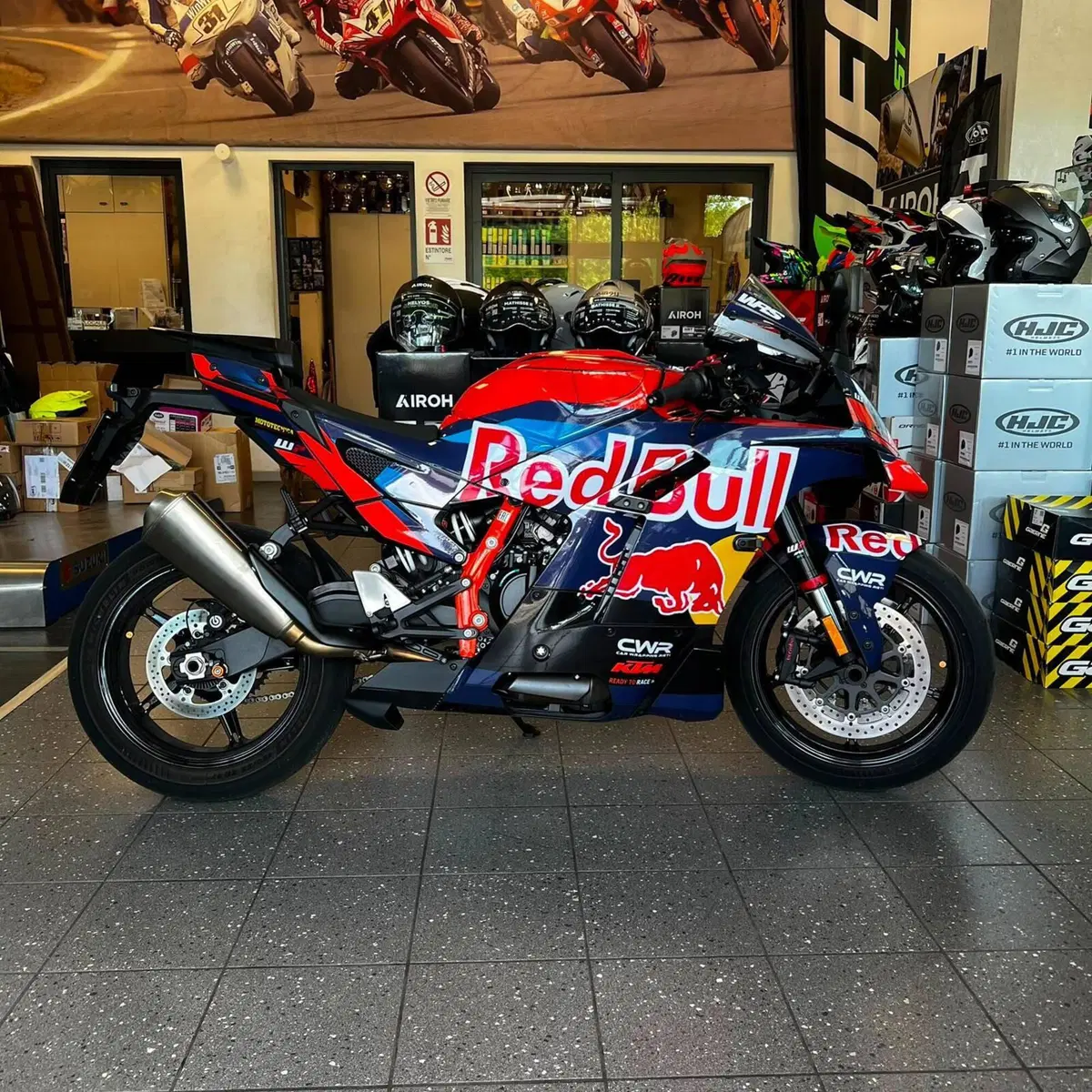 KTM 990 RC R (2026) (3)