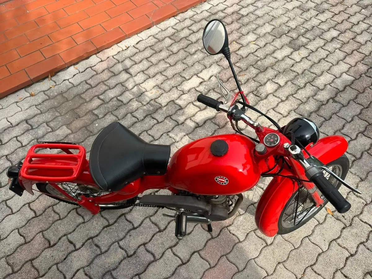 Motom Motom C (9)