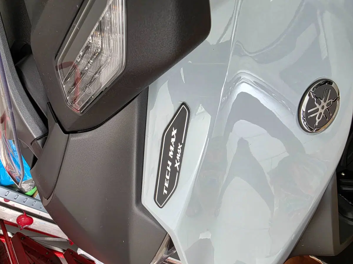 Yamaha X-Max 300 Tech Max (2025 - 26)