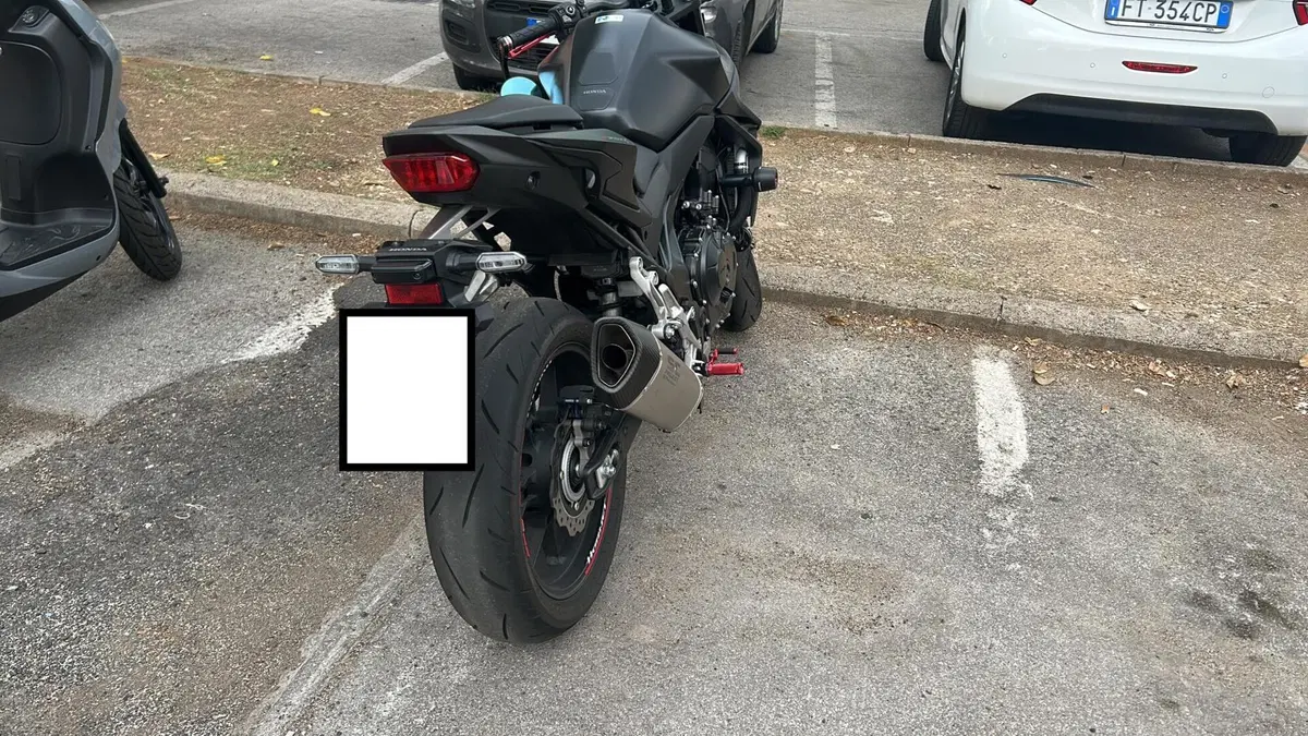 Honda CB 750 Hornet (2025)