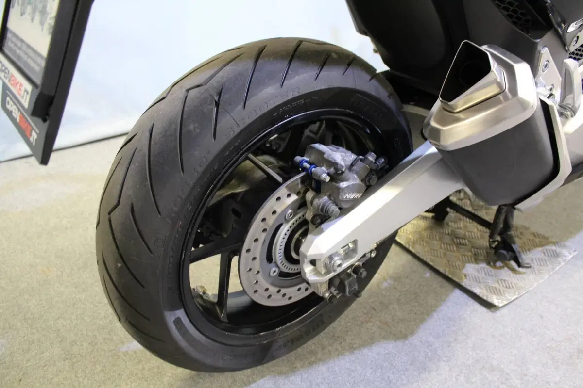 Honda Forza 750 DCT Urban (2021 - 24) (6)