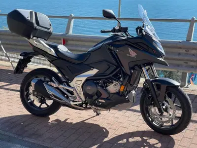 Honda NC 750 X DCT Urban (2021 - 24) usata