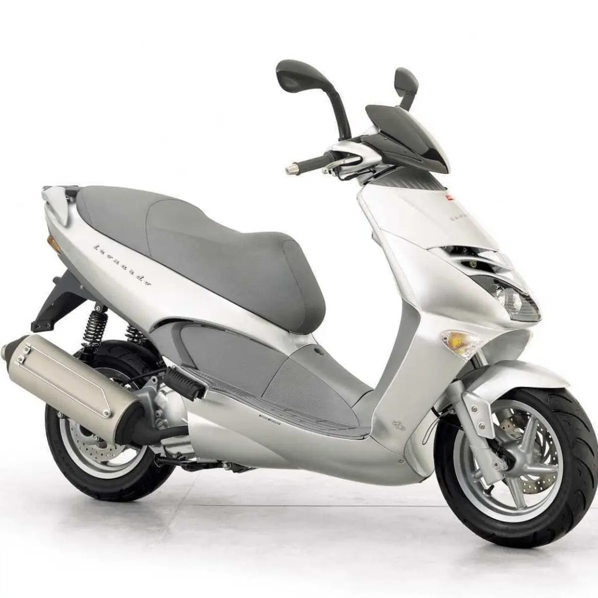 Aprilia Leonardo 250 ST (2001 - 04)