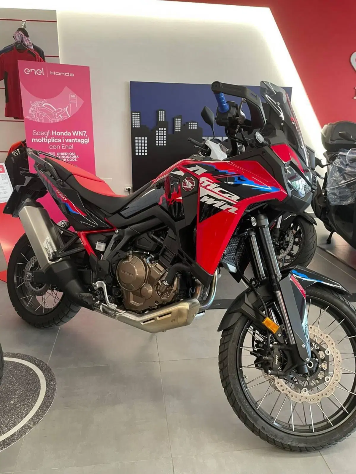 Honda Africa Twin CRF 1100L (2024 - 26) (3)