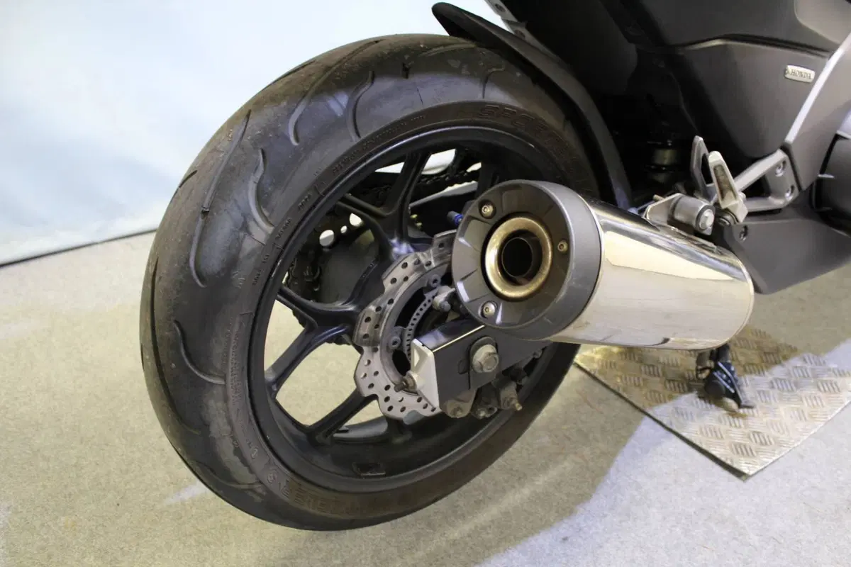 Honda Integra 700 (2011 - 13) (6)