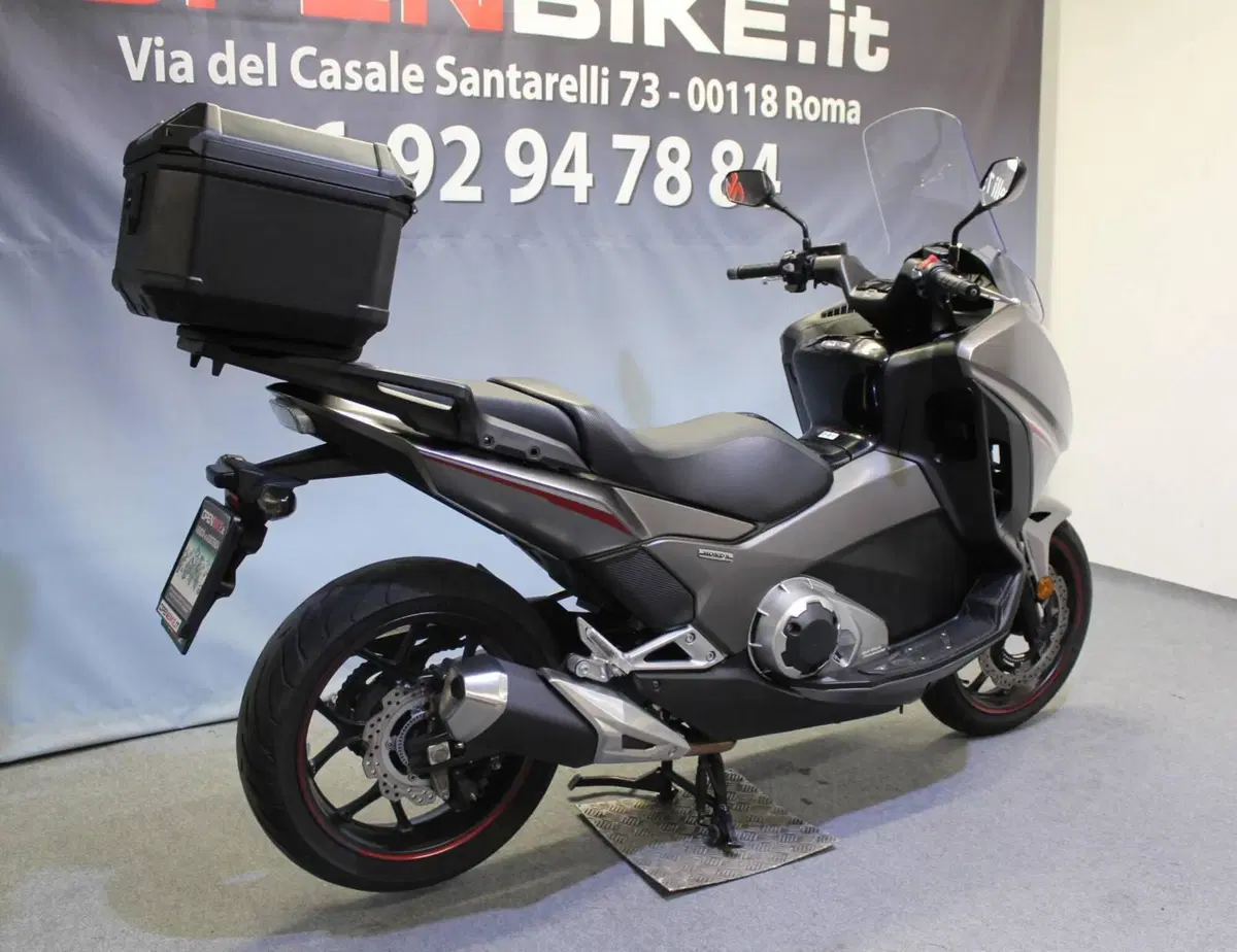 Honda Integra 750 DCT Sport (2017) (4)