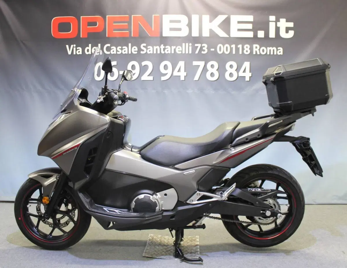 Honda Integra 750 DCT Sport (2017) (2)