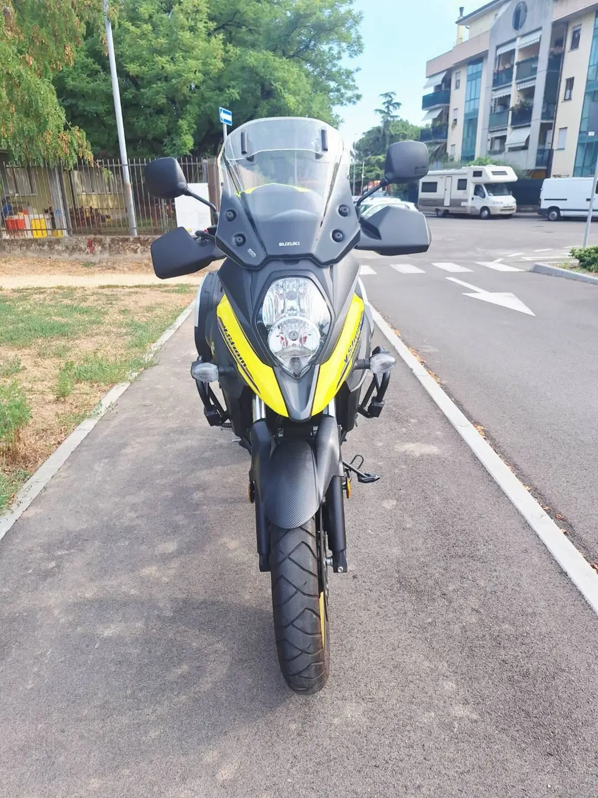 Suzuki V-Strom 650XT Explorer (2022 - 25)