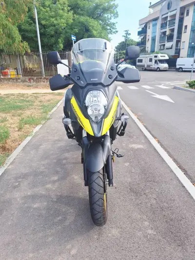 Suzuki V-Strom 650XT Explorer (2022 - 25) usata