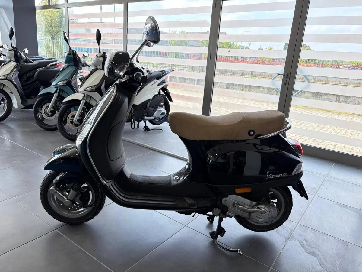 Vespa LX 50 4T (2009 - 14) (8)