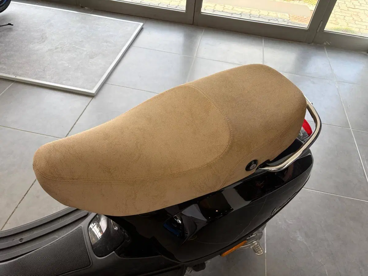 Vespa LX 50 4T (2009 - 14) (9)