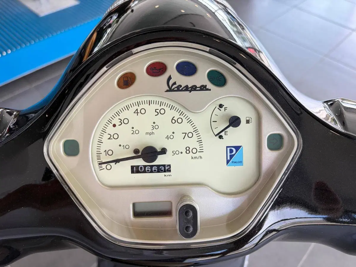 Vespa LX 50 4T (2009 - 14) (11)