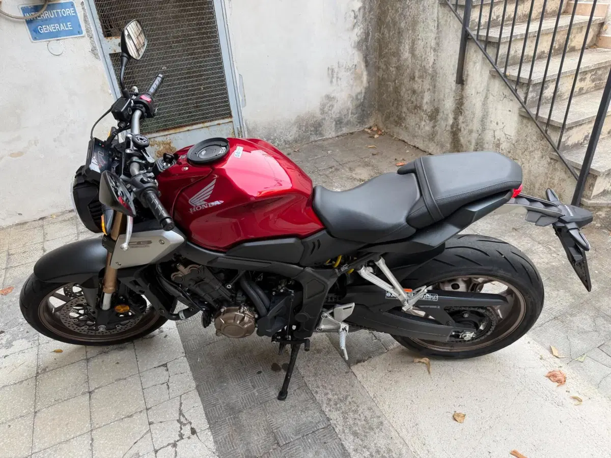 Honda CB 650 R (2021 - 23) (3)