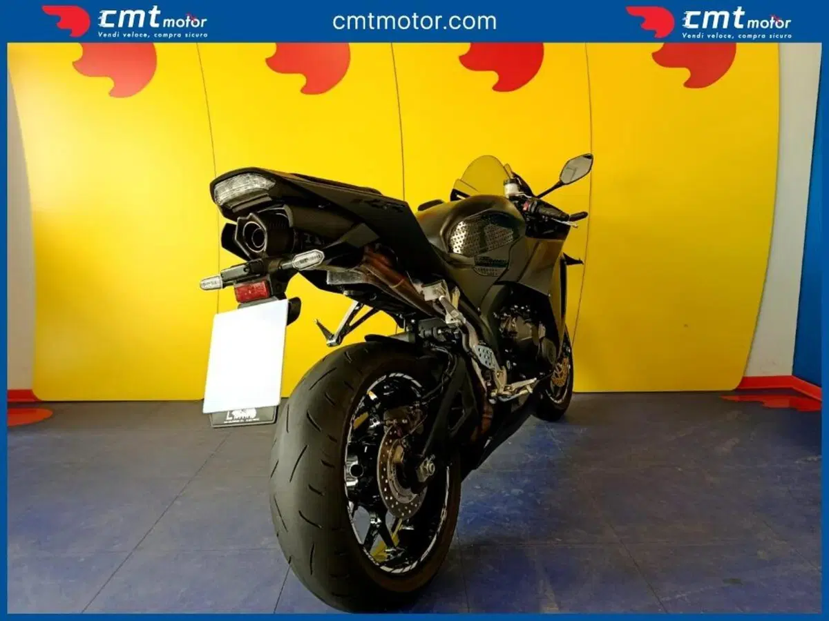 Honda CBR 600 RR (2024 - 26) (4)