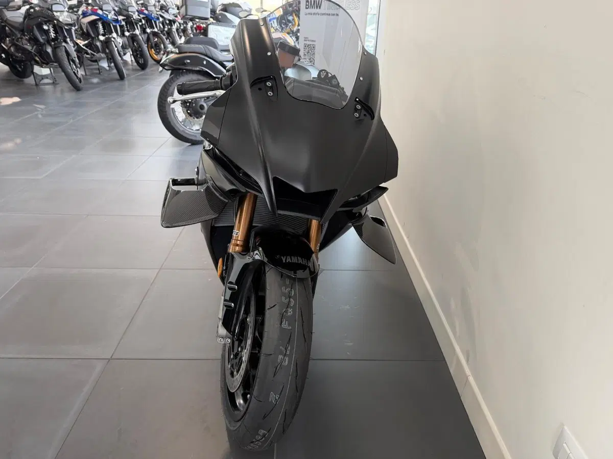 Yamaha YZF R1 Race (2025 - 26) (7)