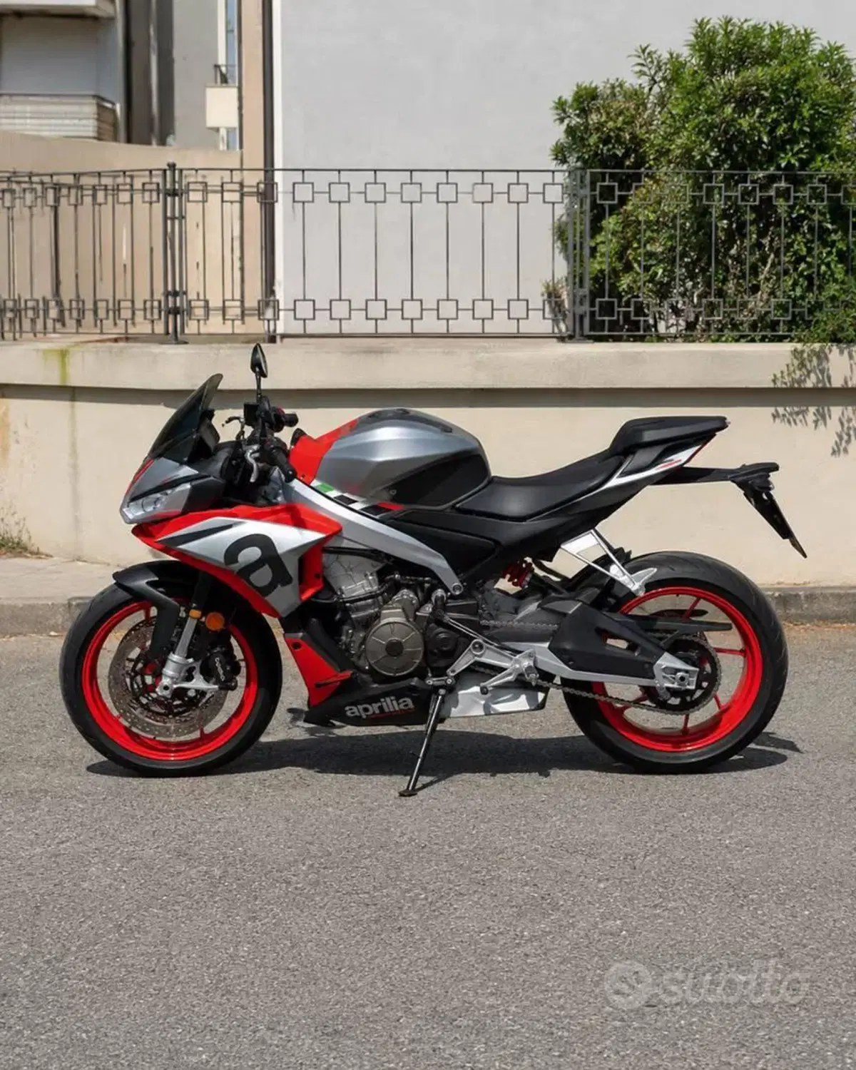 Aprilia Tuono 660 (2021 - 25) (4)