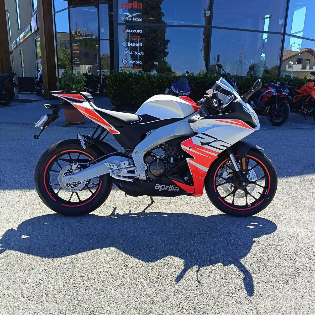 Aprilia RS 125 (2025 - 26) (2)