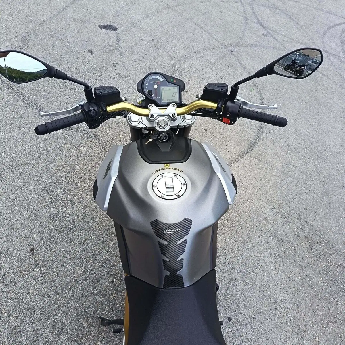 Aprilia Shiver 750 (2008 - 10) (9)