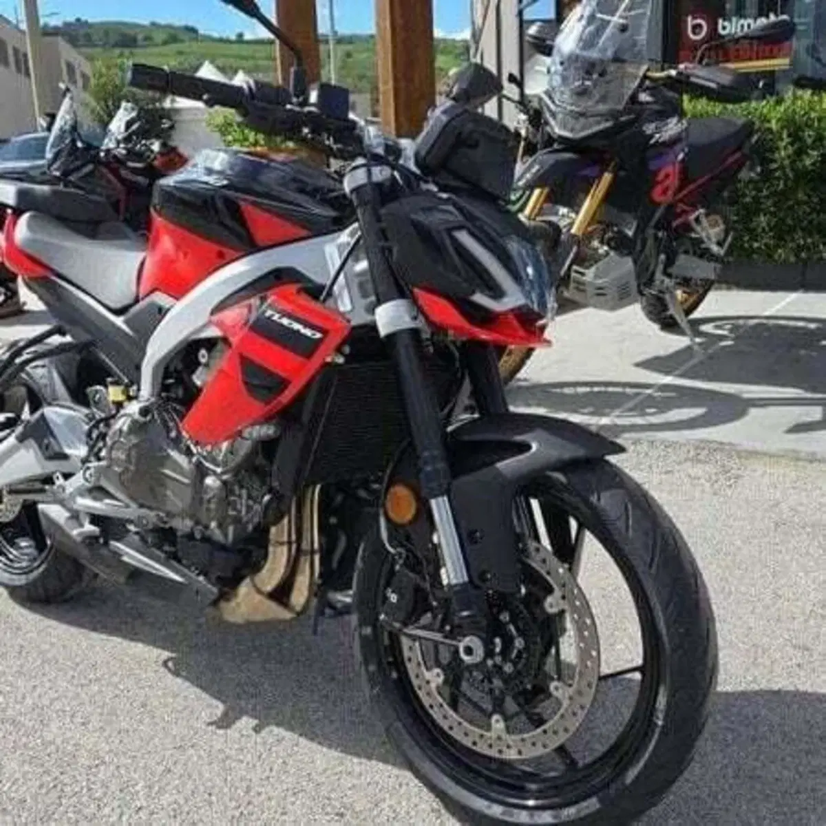 Aprilia Tuono 457 (2025 - 26) (2)