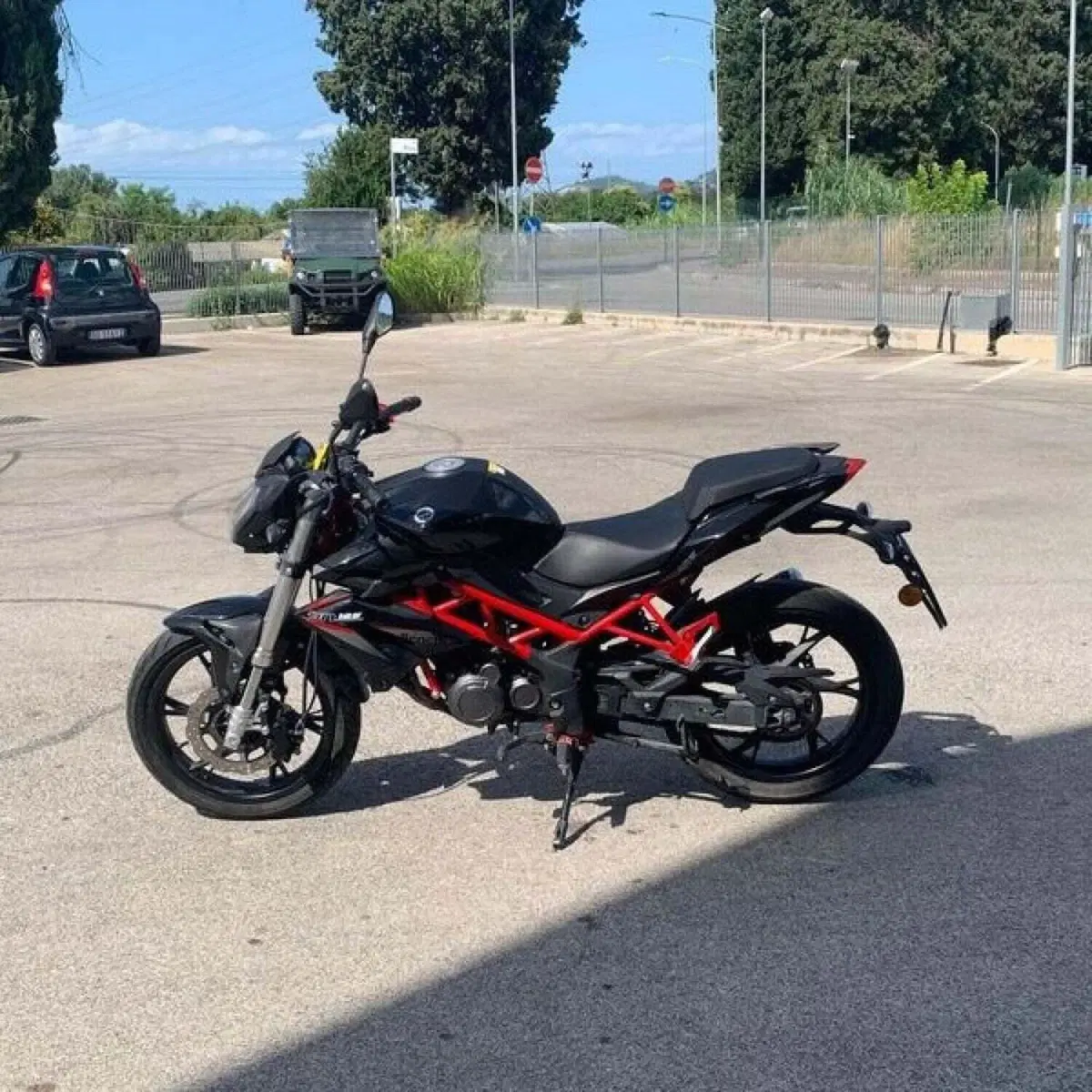 Benelli BN 125 (2026) (7)