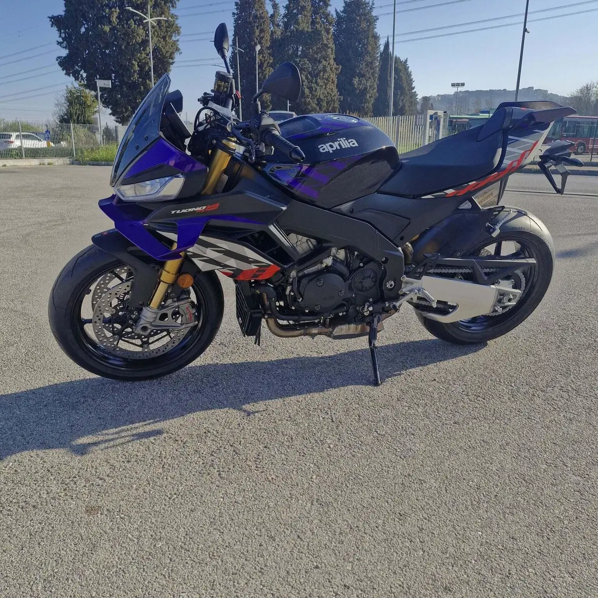 Aprilia Tuono V4 Factory (2025 - 26) (4)