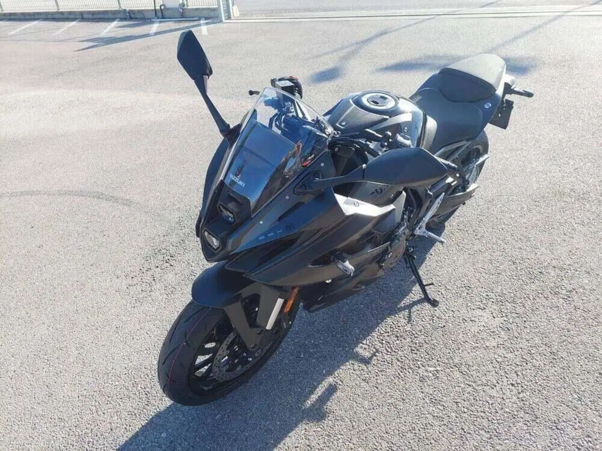 Suzuki GSX-8R (2024 - 26) (5)