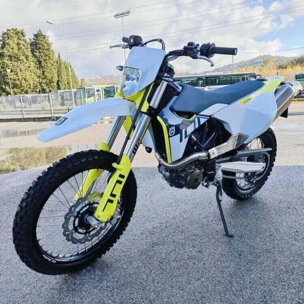 Husqvarna 701 Enduro (2023 - 25) (3)