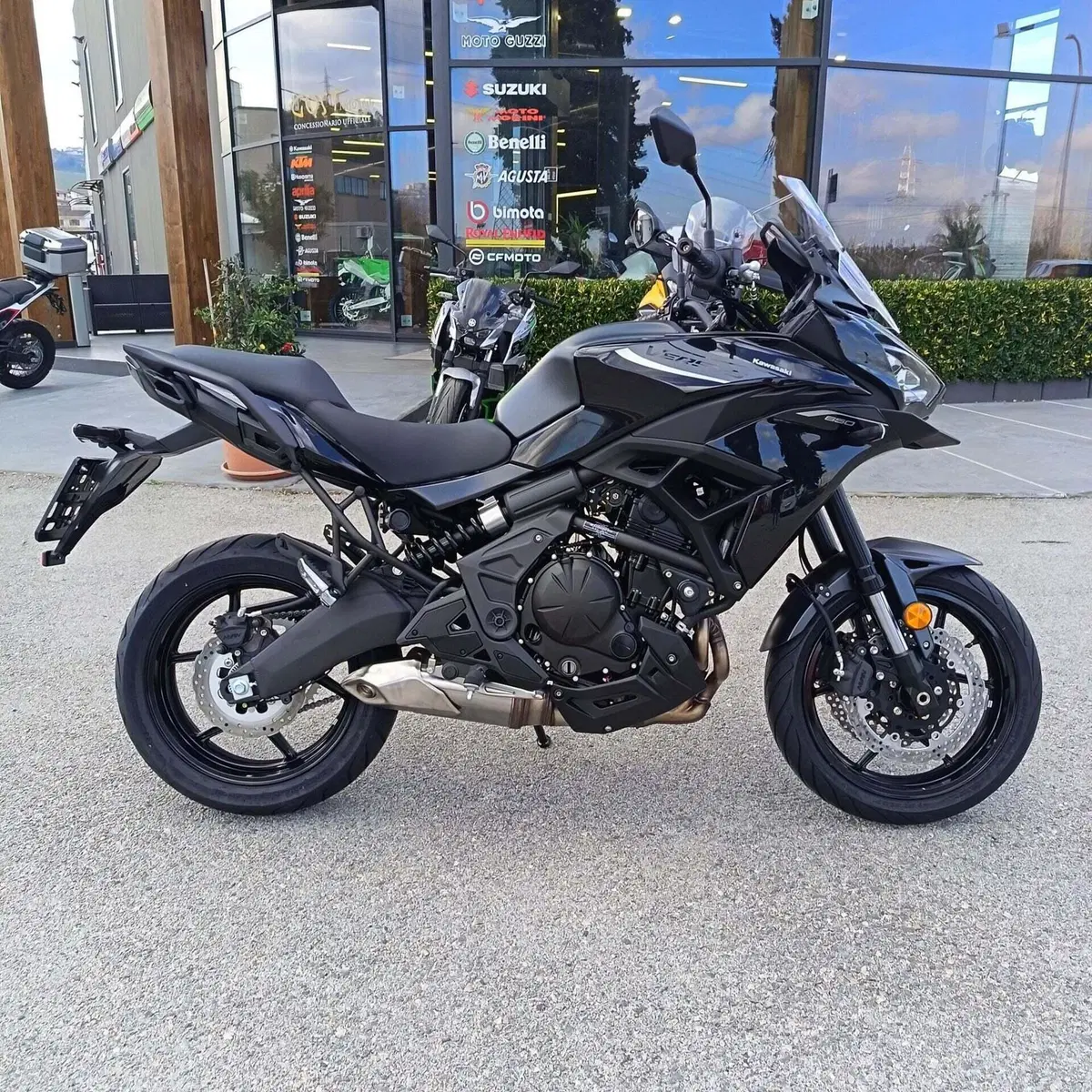 Kawasaki Versys 650 (2025 - 26) (3)