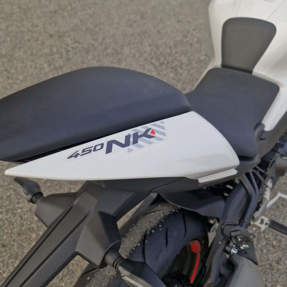 CFMOTO 450NK (2023 - 26) (8)