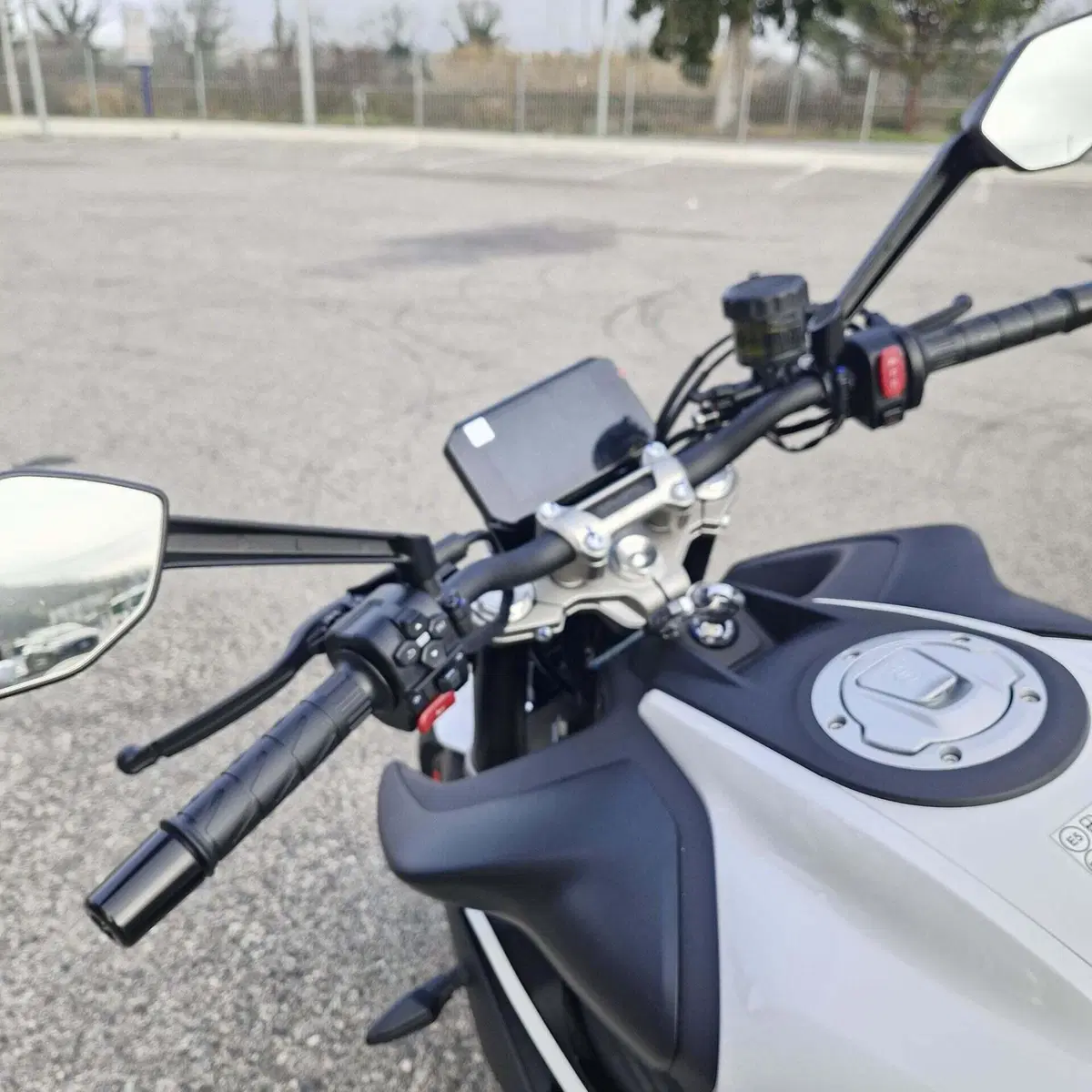 CFMOTO 450NK (2023 - 26) (11)