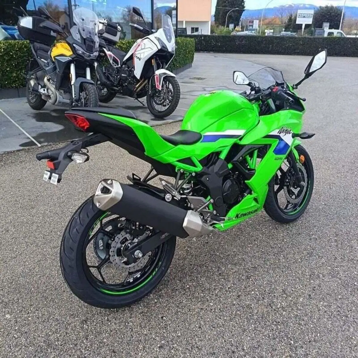 Kawasaki Ninja 125 (2025 - 26) (8)