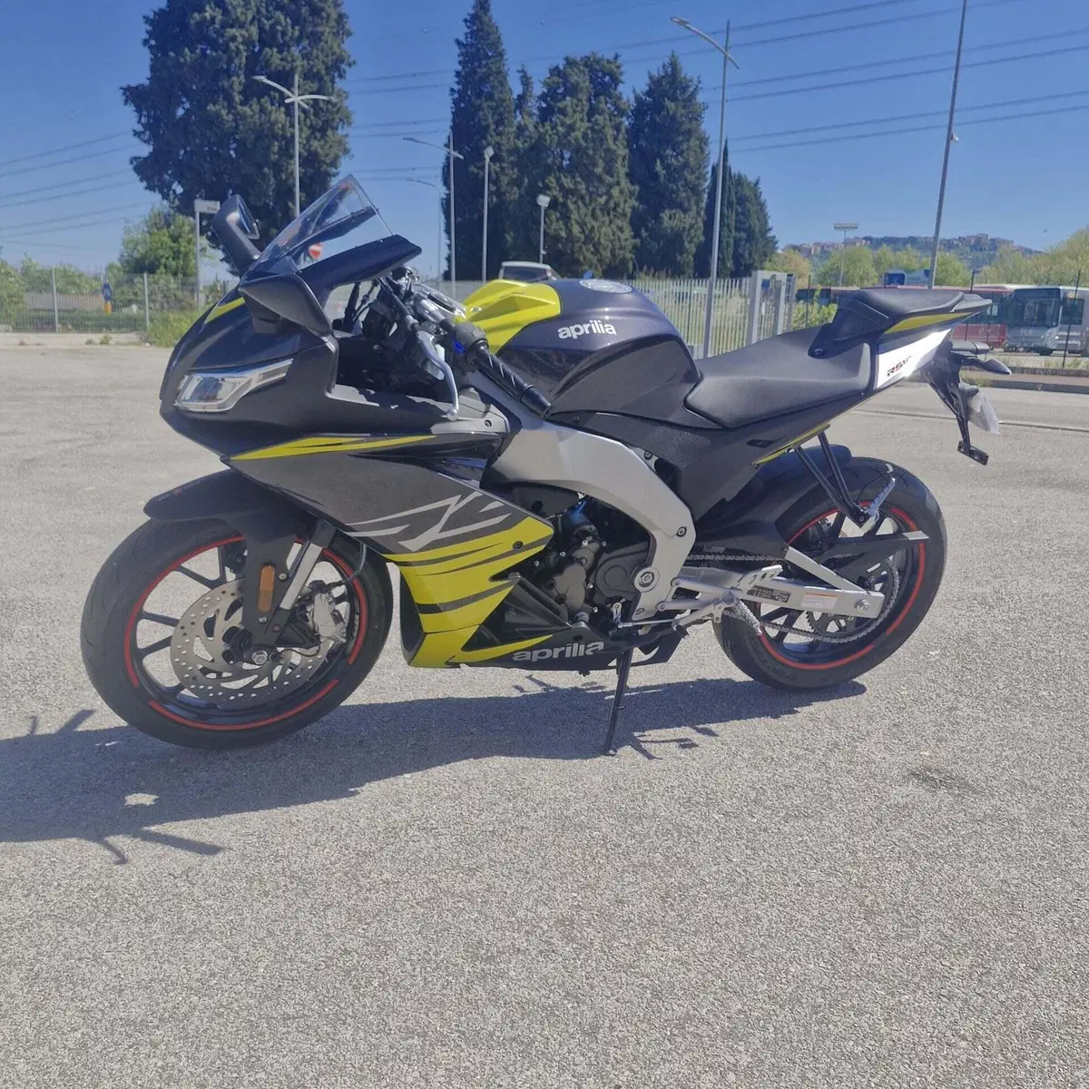 Aprilia RS 125 (2025 - 26) (6)